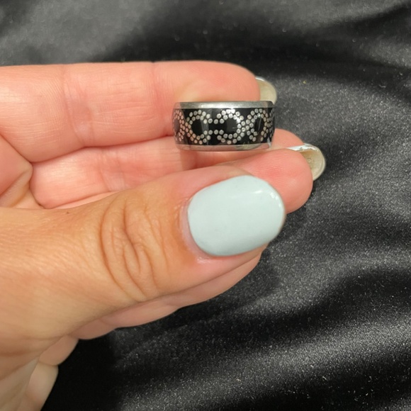 Coach ring - Picture 3 of 3